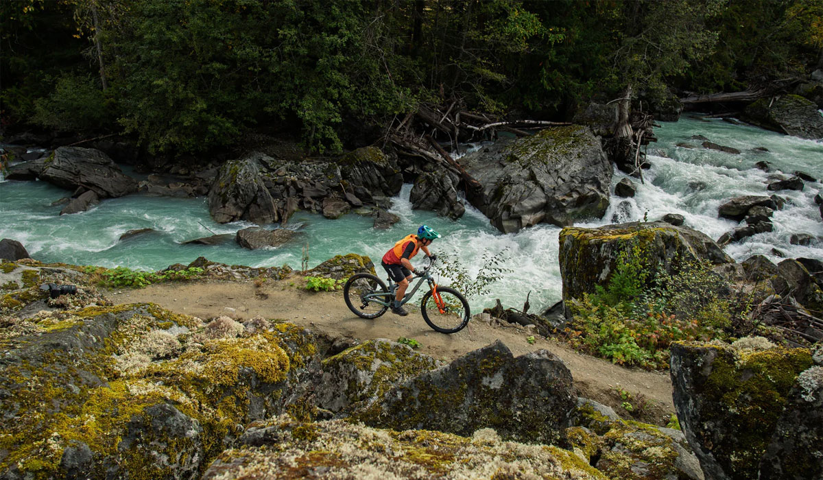 Shocking Trails! Cycling Through Nature That Will Blow Your Mind